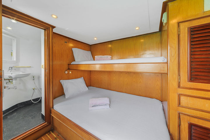 Suite Cabins