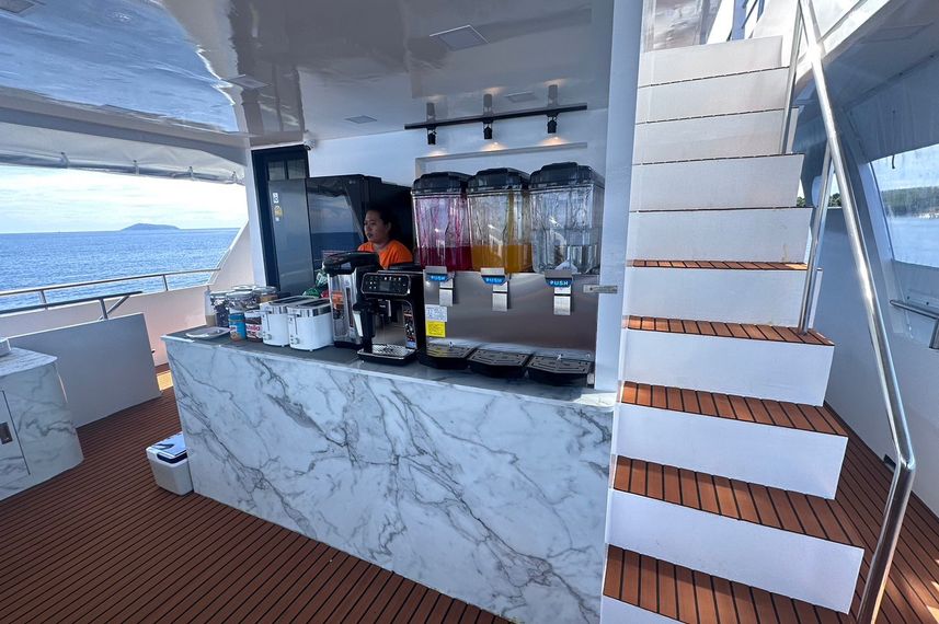 Drinks Station - Mandarin Queen 9