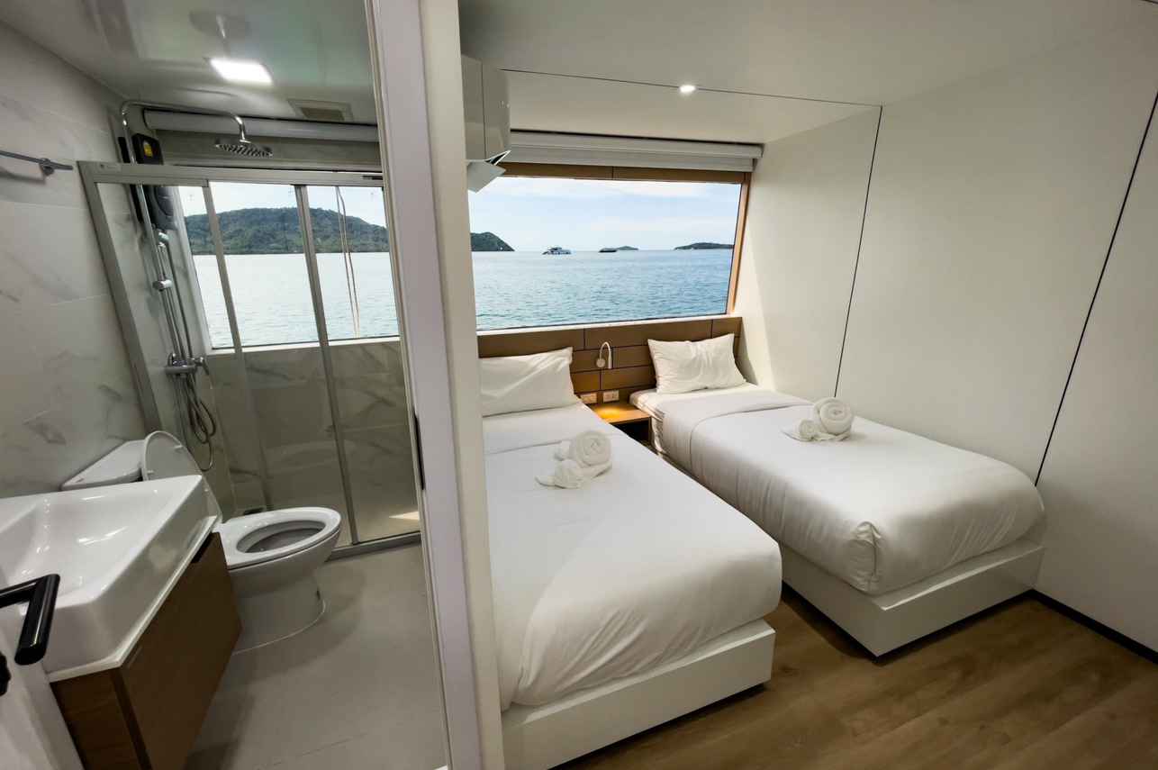 Twin Cabin - Mandarin Queen 9
