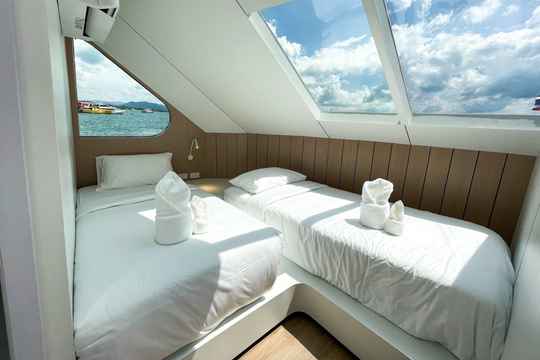 Twin Upper Front Deck Cabin