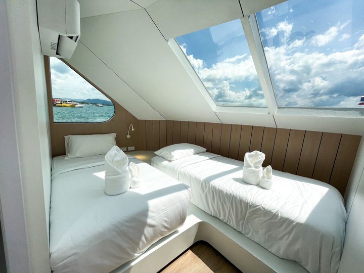 Twin Upper Front Deck Cabin