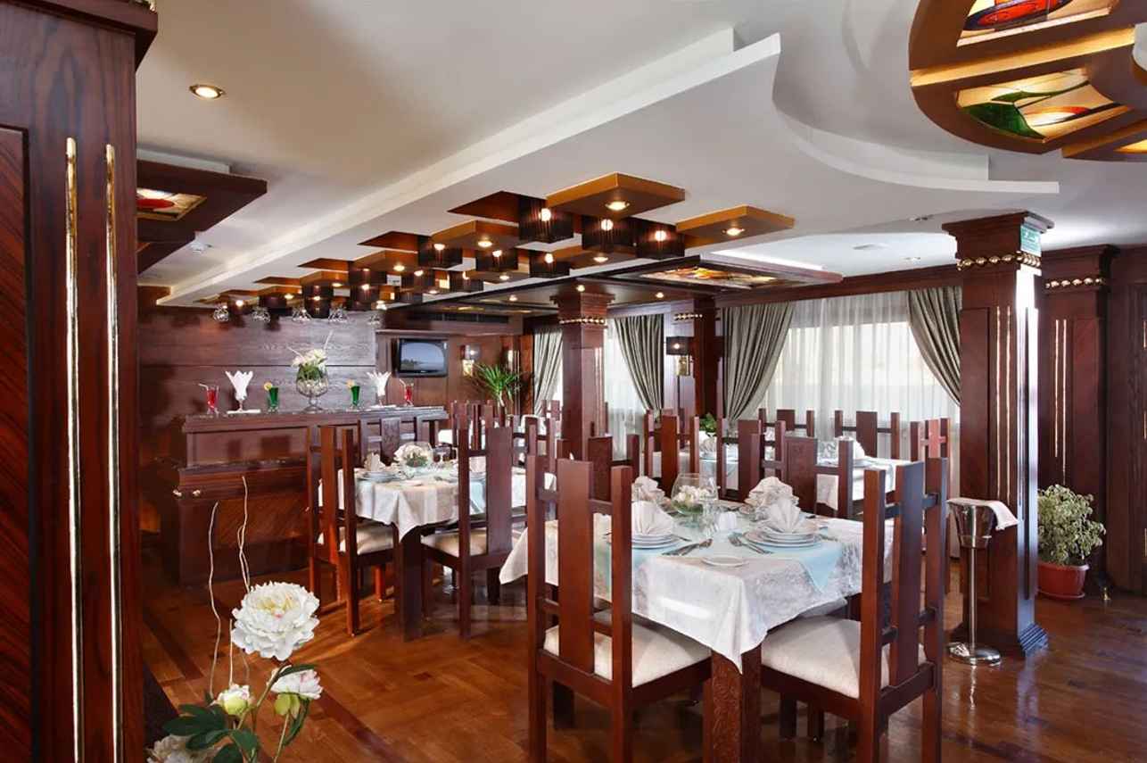 Merit Dahabiya I - Dining Room