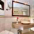 Merit Dahabiya II - En-suite Bathroom