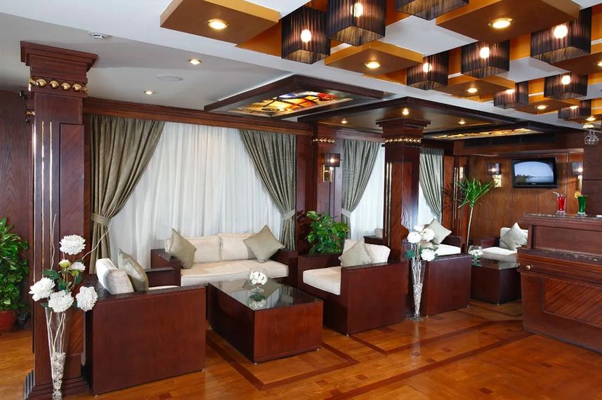 Merit Dahabiya I - Indoor Saloon