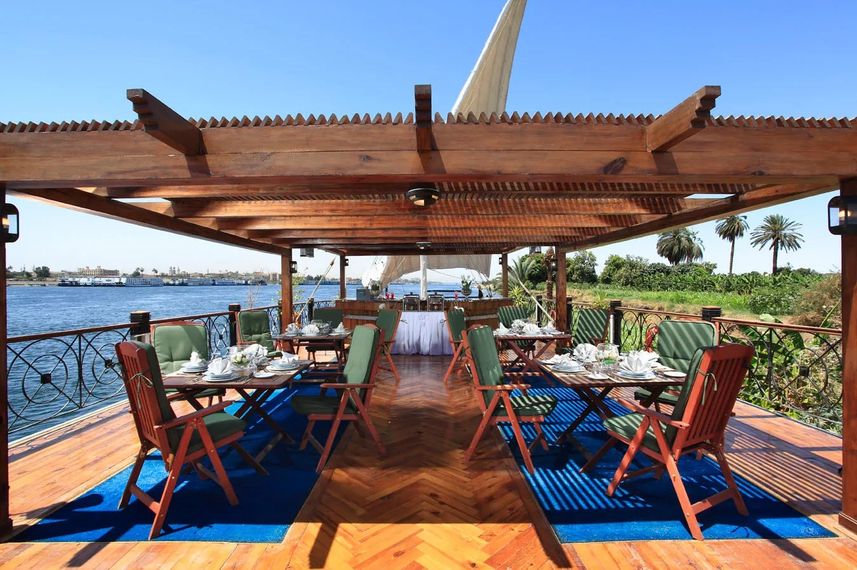 Merit Dahabiya I - Outdoor Dining