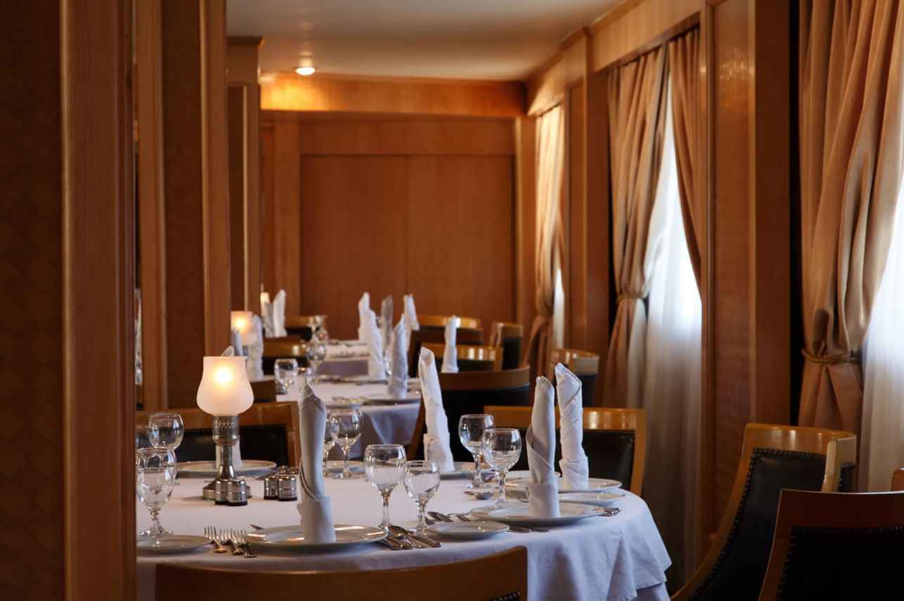 Sala da pranzo - Jaz Nile Monarch