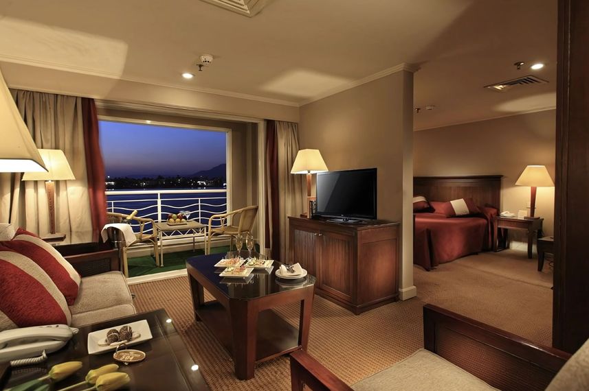 Suite Living Room