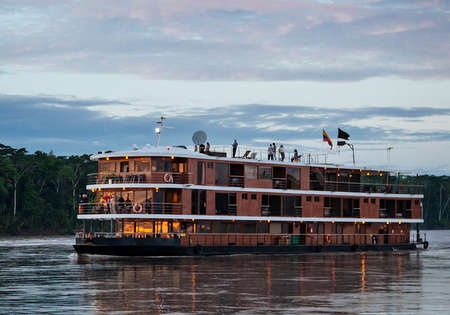 Anakonda Amazon Cruise