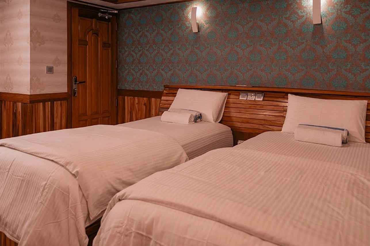 Twin State Suite - Searose II