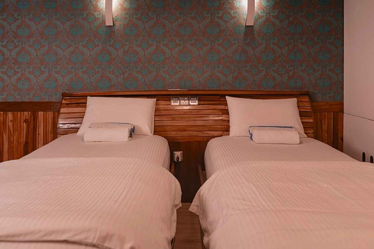 Twin State Suite - Searose II