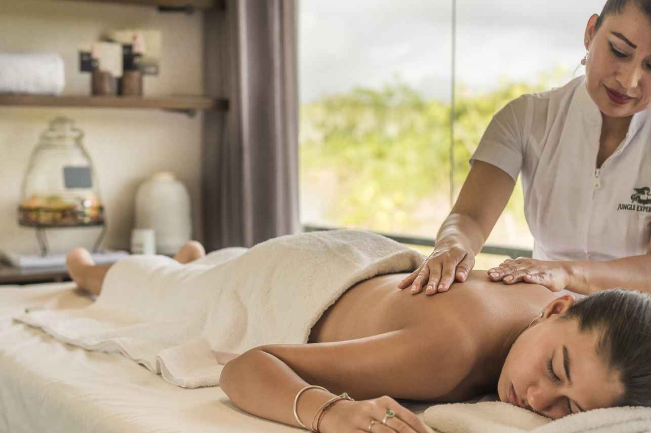 Massage - Zafiro