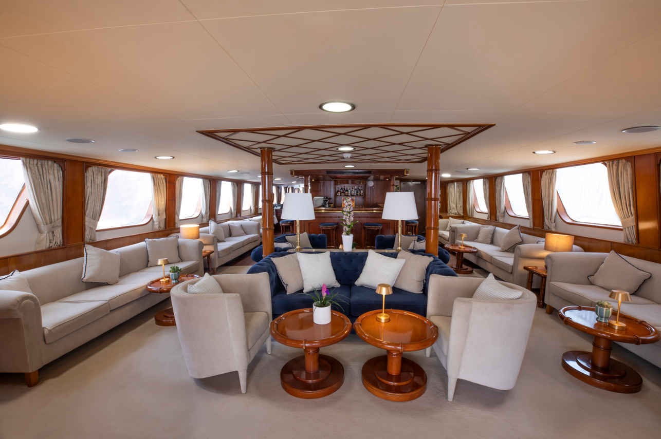 Салон - Callisto