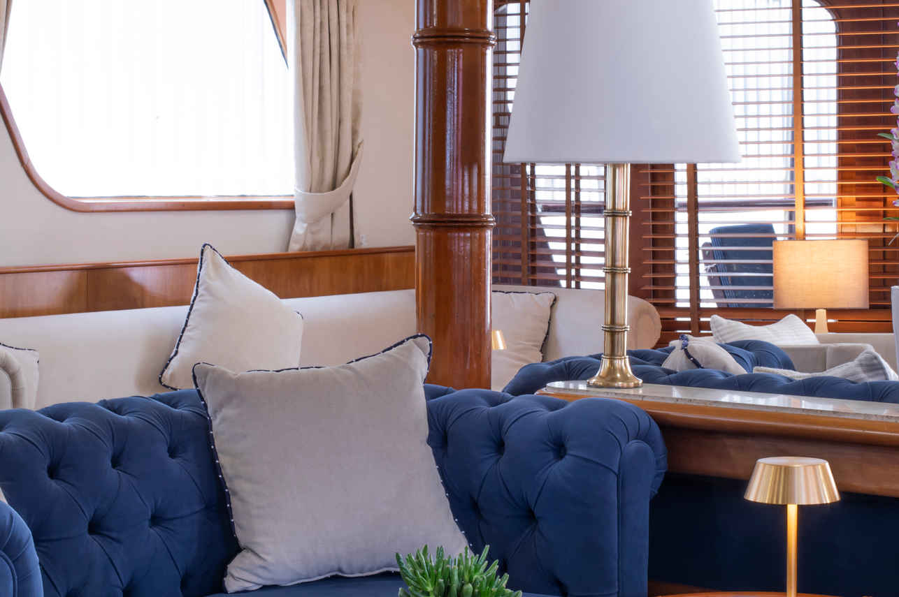 Салон - Callisto