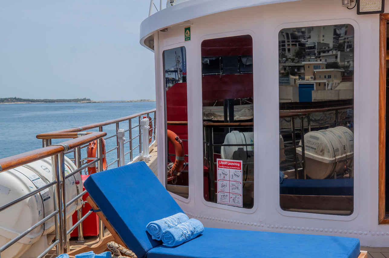 Открытая палуба - Callisto