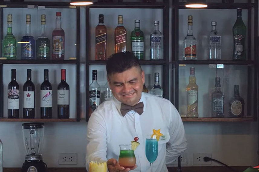 Bar  - La Perla