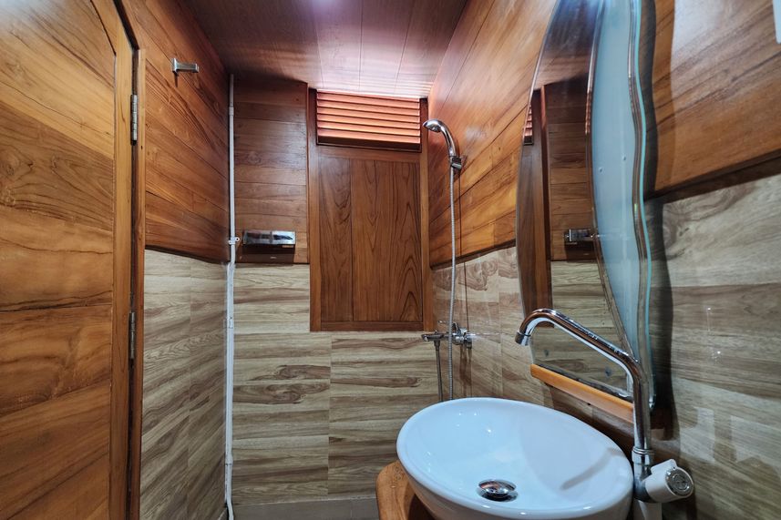 En-Suite bathrooms - Dancing Wind