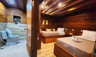 Lower Deck Twin Cabin