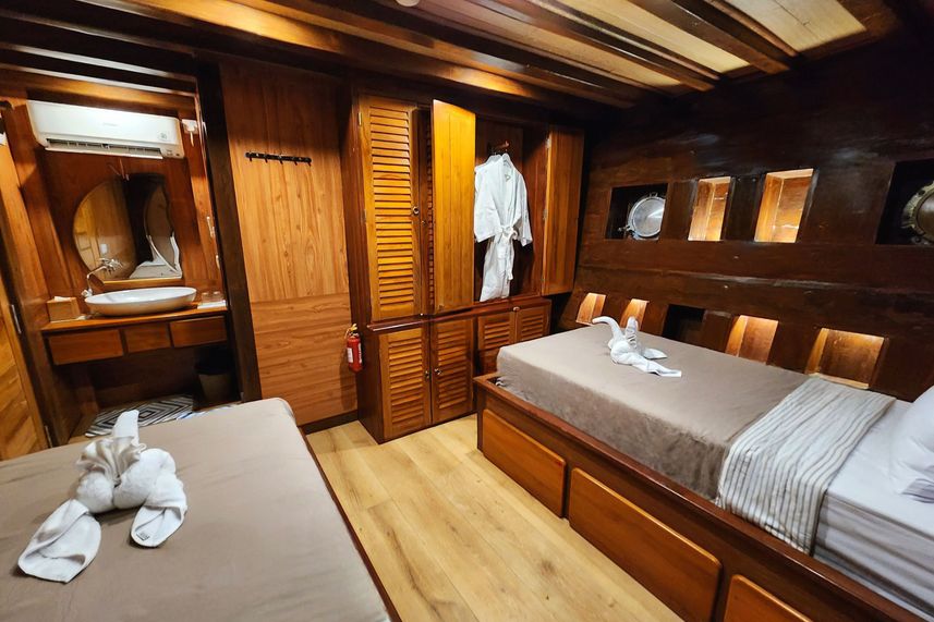 Lower Deck Twin Cabin