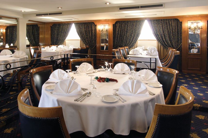 Sala de Jantar - Jaz Crown Prince