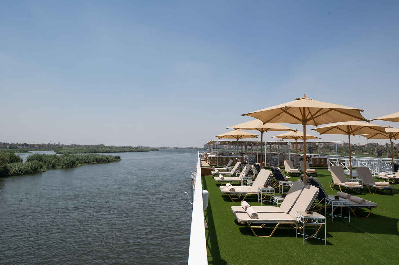 Sun Deck - Jaz Regent