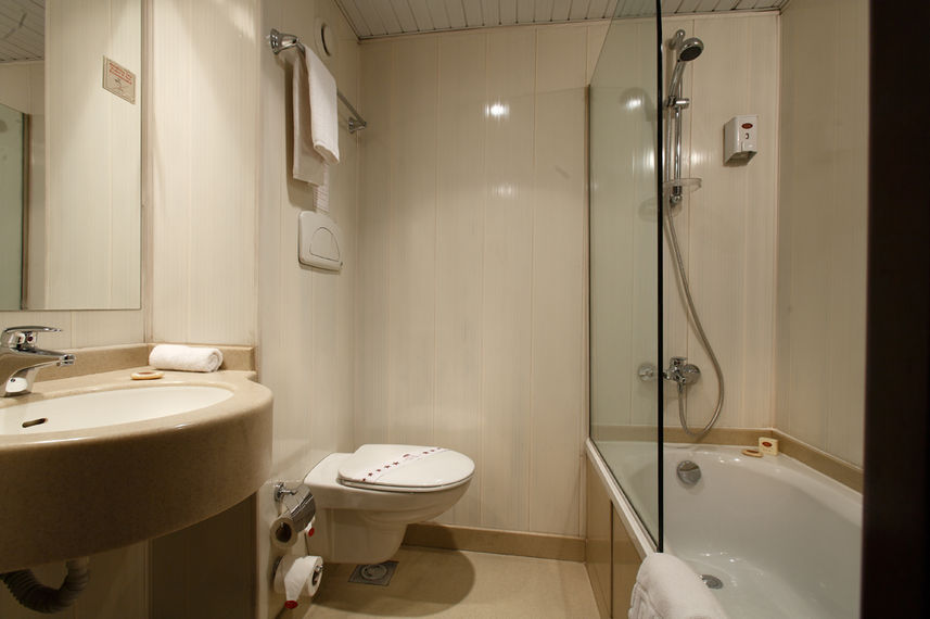 En-Suite bathrooms - Jaz Crown Jubilee