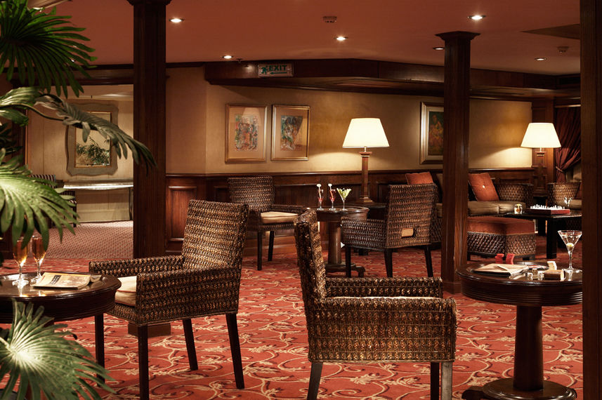 Bar and Lounge Area - Jaz Crown Jubilee