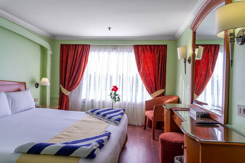 Suite - Monte Carlo