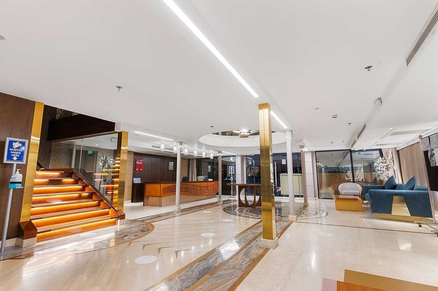 Reception - Nebu