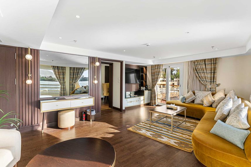 Owner Suite - Nebu