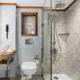 Standard Suite Bathroom - Nebu