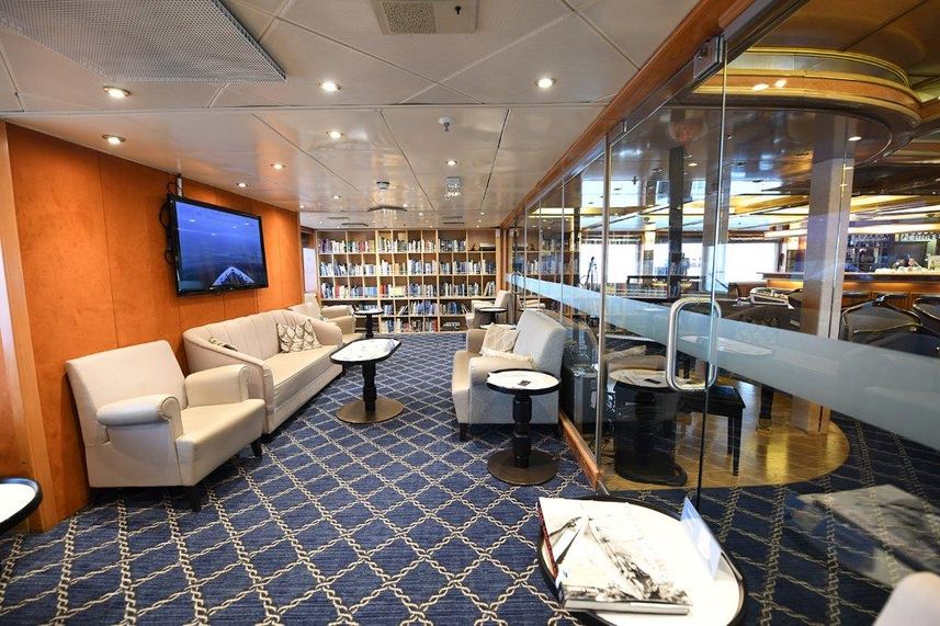 Salon interior - Sea Spirit Arctic