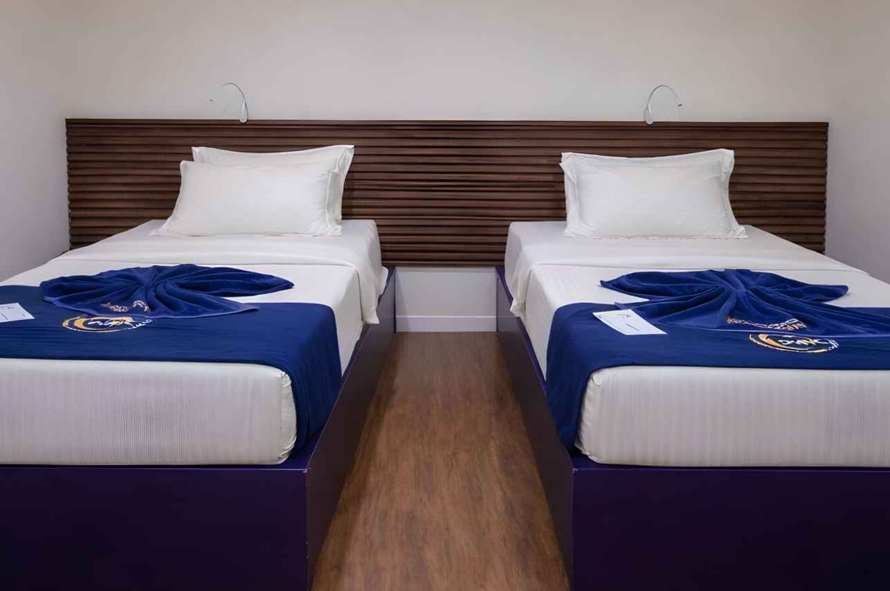 Cabin 7 - Standard Cabin - Convertible Bed - Lower Deck
