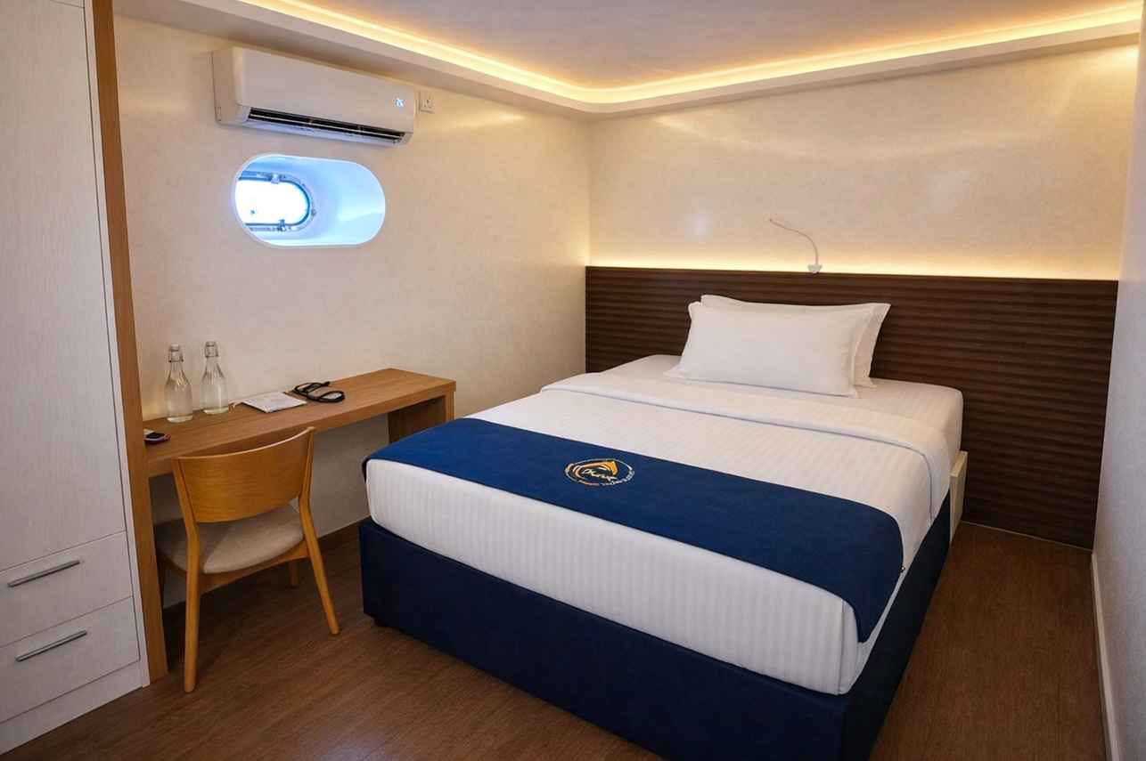 Standard Single Cabin