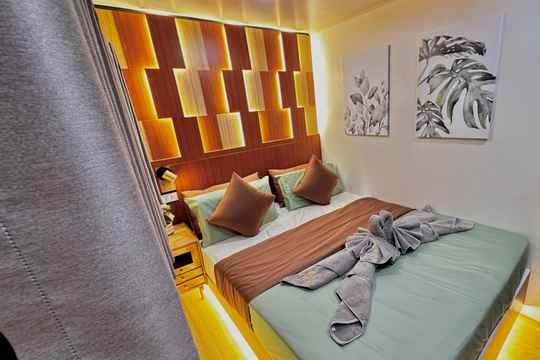 Standard Double Cabin