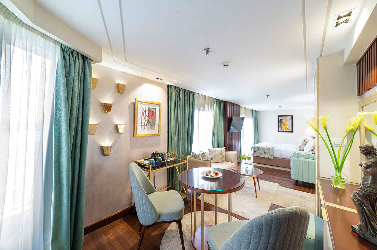 Executive Suite - Sonesta Sun Goddess