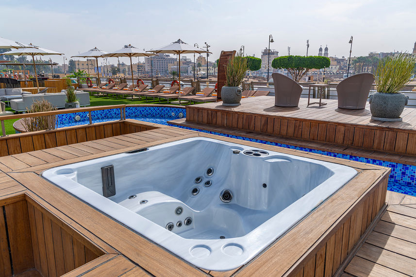 Jacuzzi