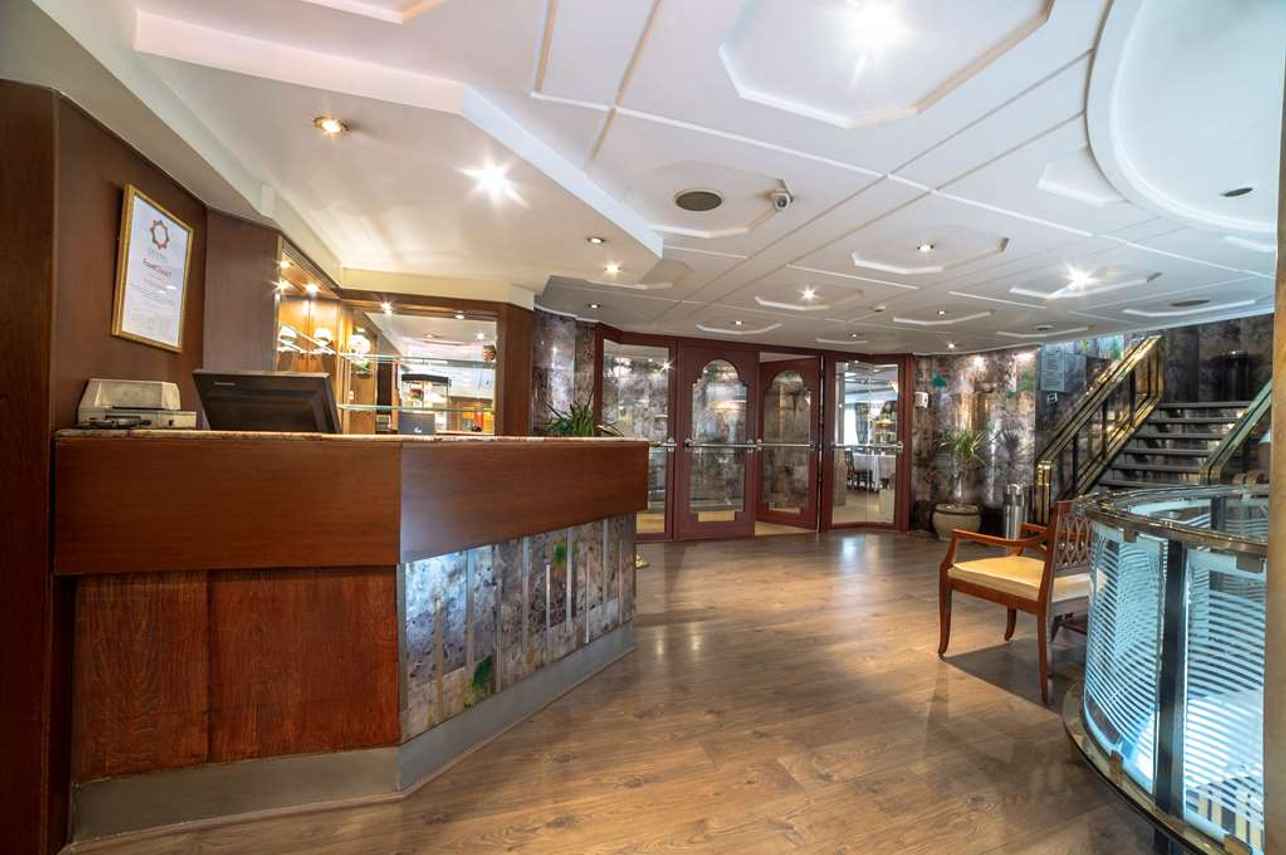 Restaurant Entrance