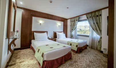 Senator Suite