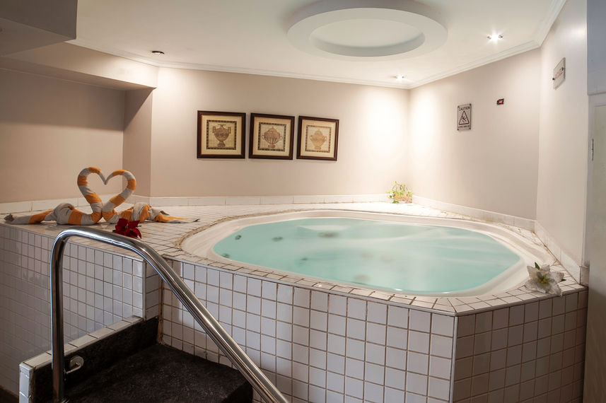Jacuzzi
