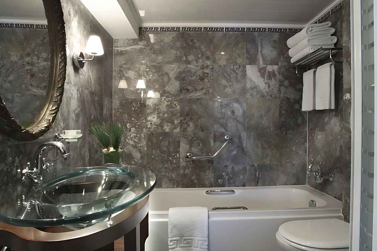 En-Suite bathrooms - Sonesta Star Goddess