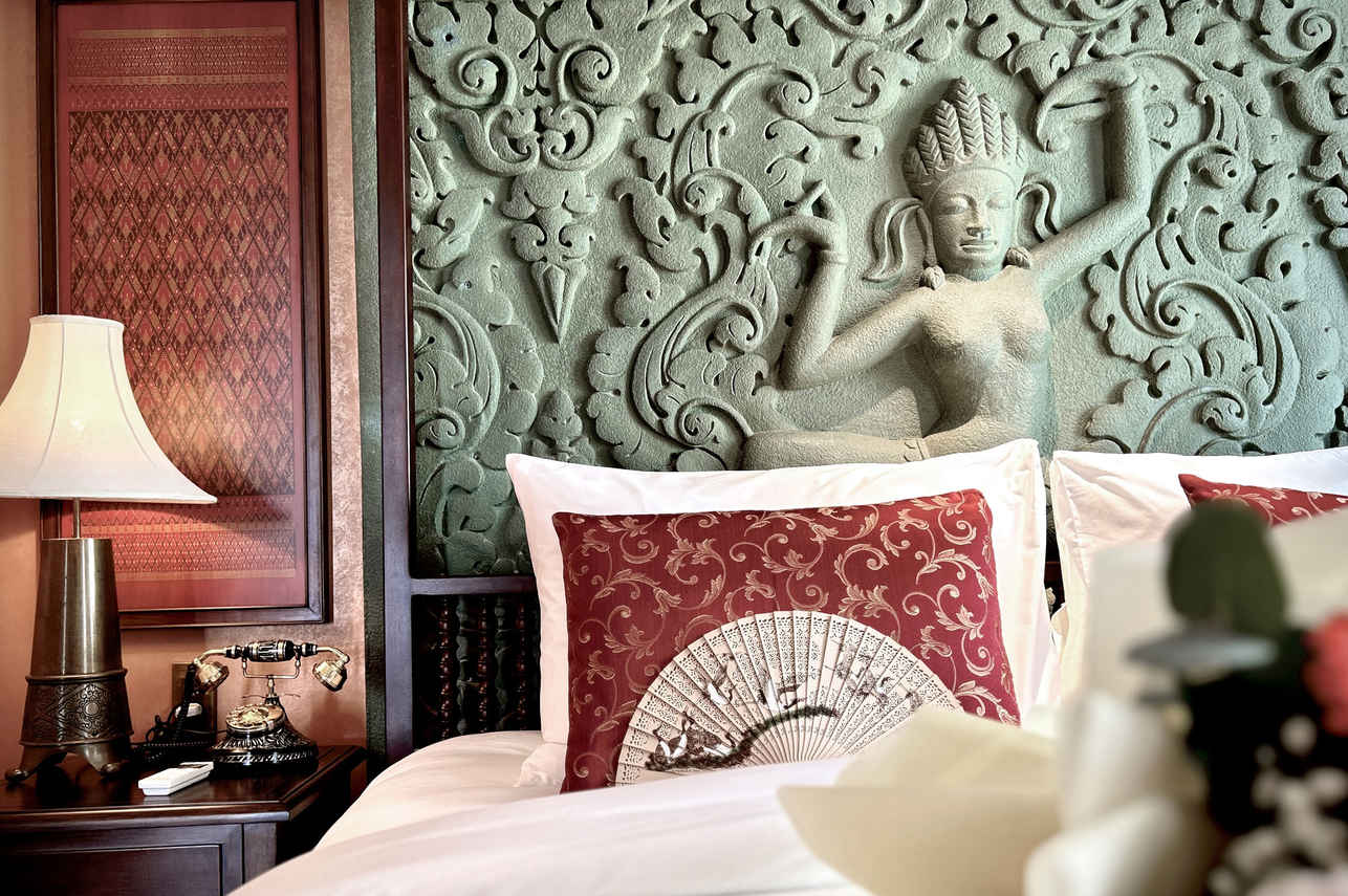 Signature Suite