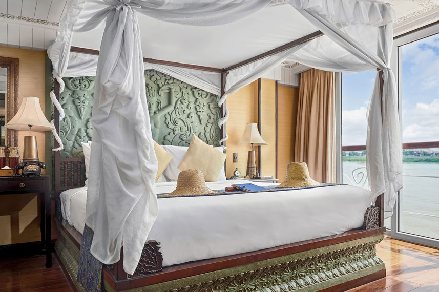 Signature Suite