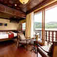 Signature Suite