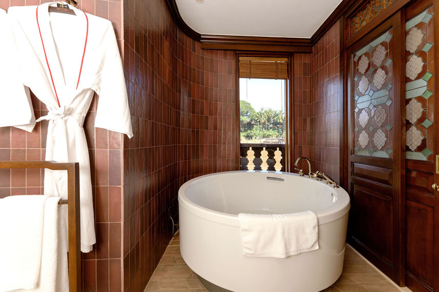 Signature Suite - Ensuite Bathroom