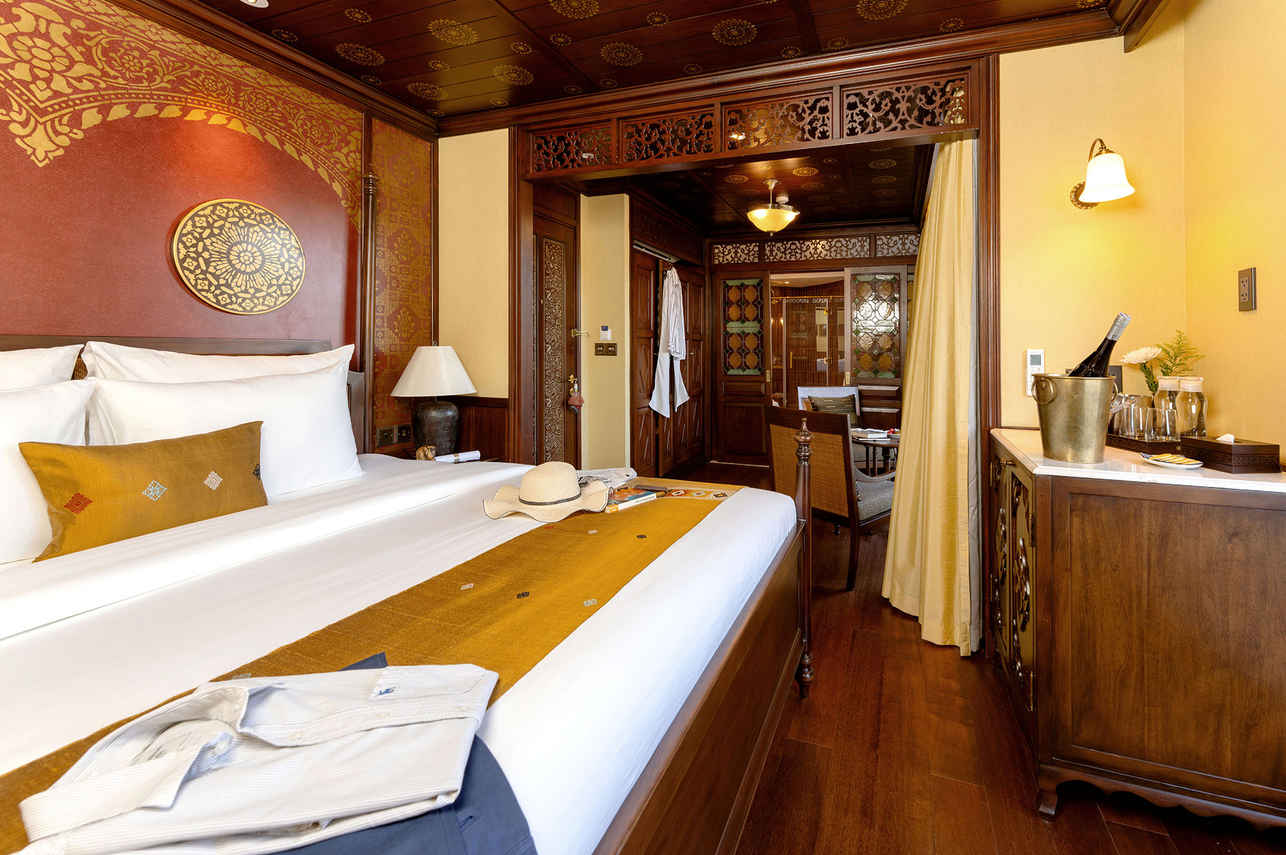 Signature Suite
