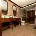 Signature Suite - Ensuite Bathroom