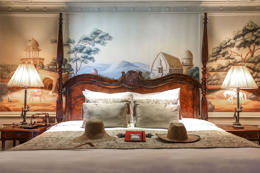 Noble Suite