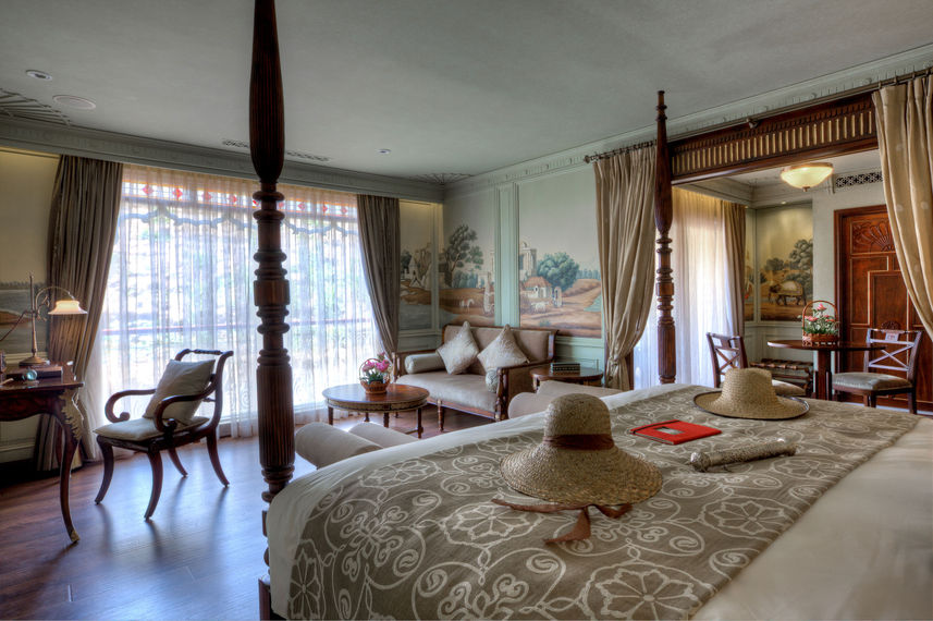 Noble Suite