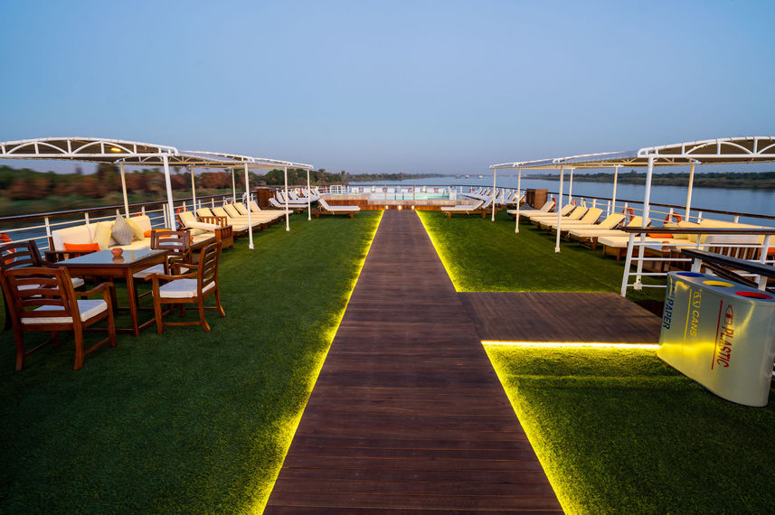 Sonnendeck - City and Sea Adonis