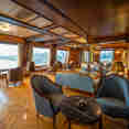 Salon intérieur - City and Sea Adonis